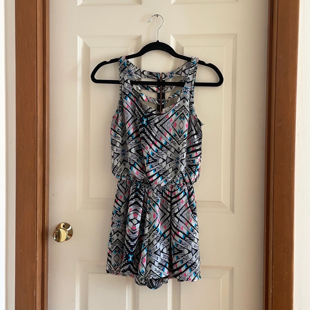 TARGET XHILARATION ROMPER - XS